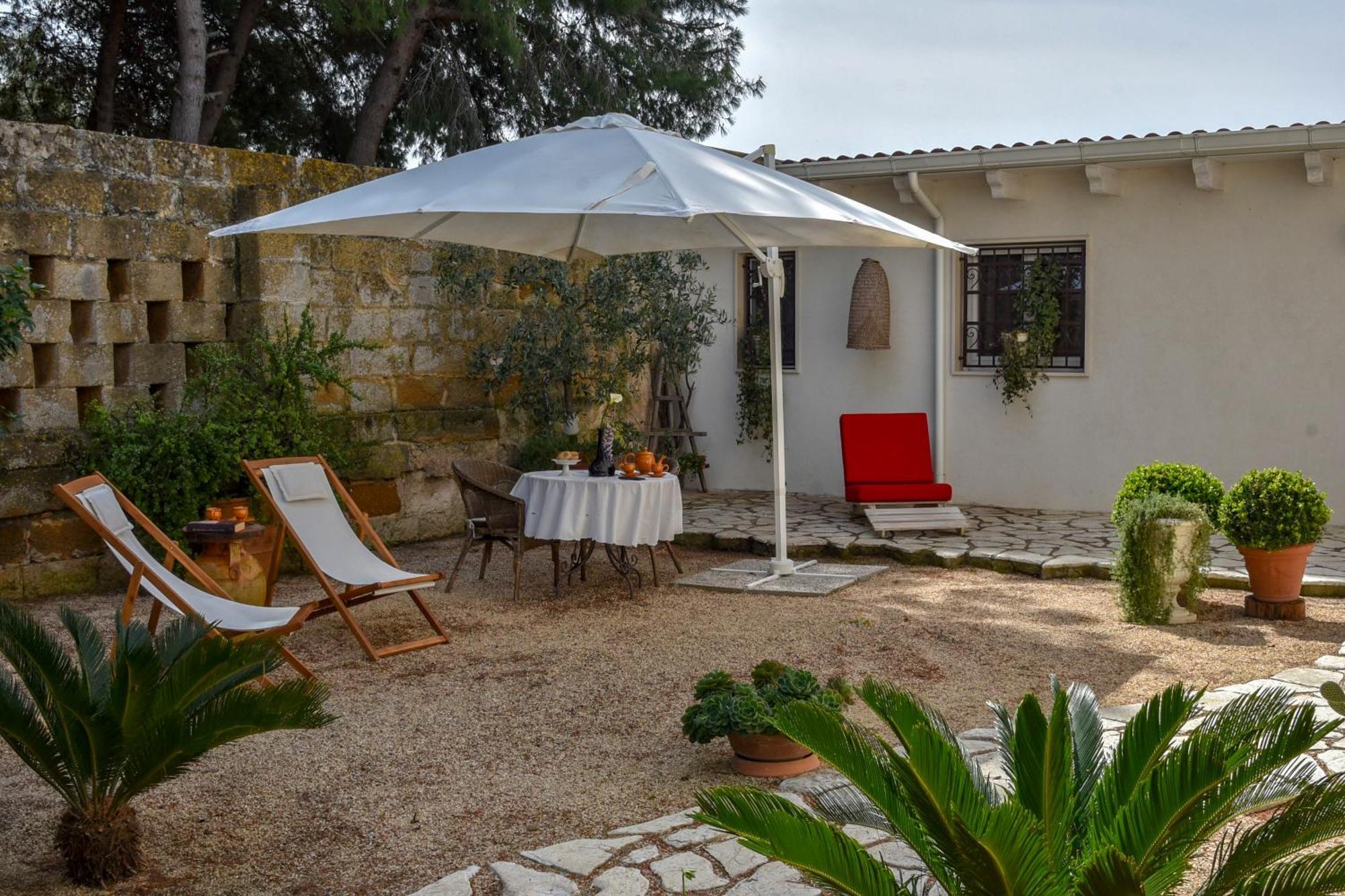 Antica Casina B&B Di Charme Pulsano Kültér fotó